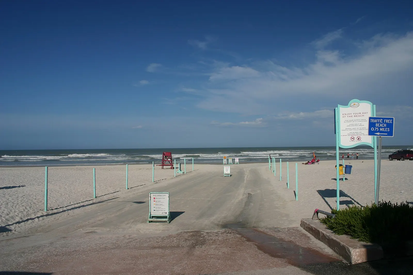 Beach vehicle ramp at the east end of US 92 leading onto the sand and ocean